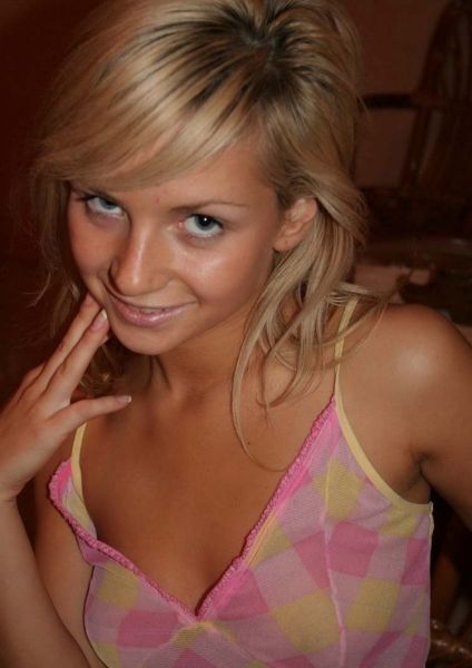 🌟 У меня ты найдешь все, что искал. 💋 Я предоставлю тебе незабываемые эмоции и мечты, которые ты можешь осуществить со мной. 💫 Моя красота и умение подарить удовольствие оставят в твоей памяти яркий след. 😘 Встречусь с щедрым джентльменом, который хочет насладиться моими нежными ласками. 💯 Фото и отзывы есть, убедись сам! 😉 Я живу в Москве и готова встретиться с тобой прямо сейчас. 🌇 Не упусти возможность прикоснуться к наслаждению! 💫😈 Агата